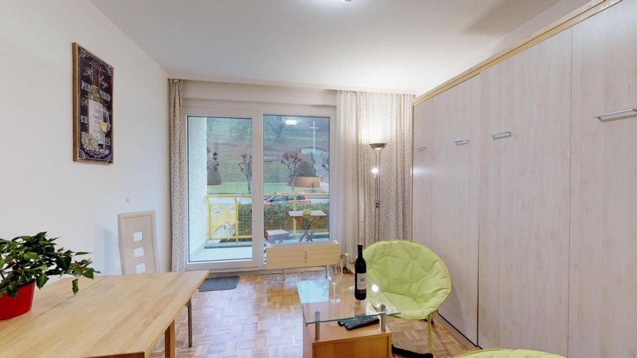 Vintage Garconiere Mit Balkon - 25 M2 Lägenhet Gmunden Exteriör bild