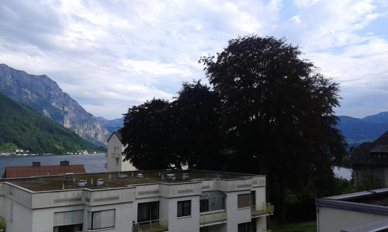 Vintage Garconiere Mit Balkon - 25 M2 Lägenhet Gmunden Exteriör bild
